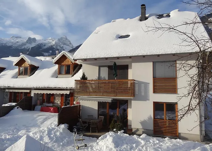 Supermjau 아파트 보베츠